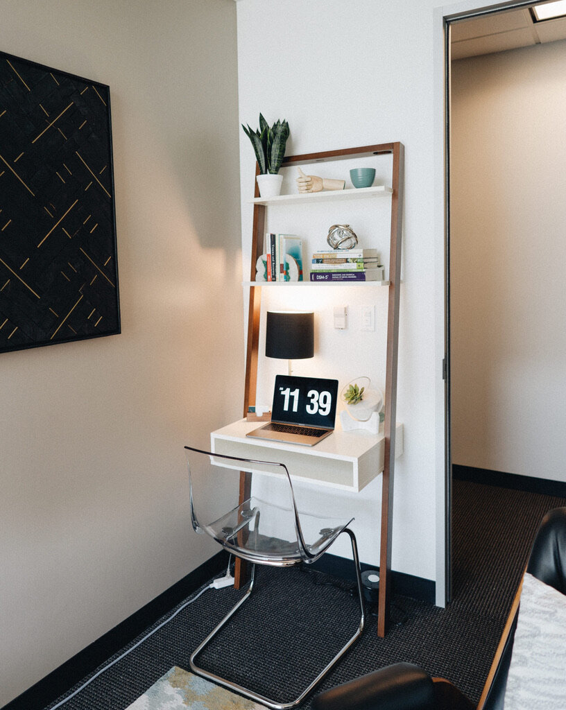 rebekah-nicole-interiors-design-counseling-office-texas