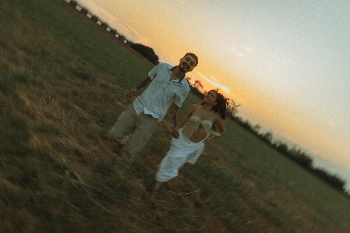 texas-golden-hour-couple-shoot-61