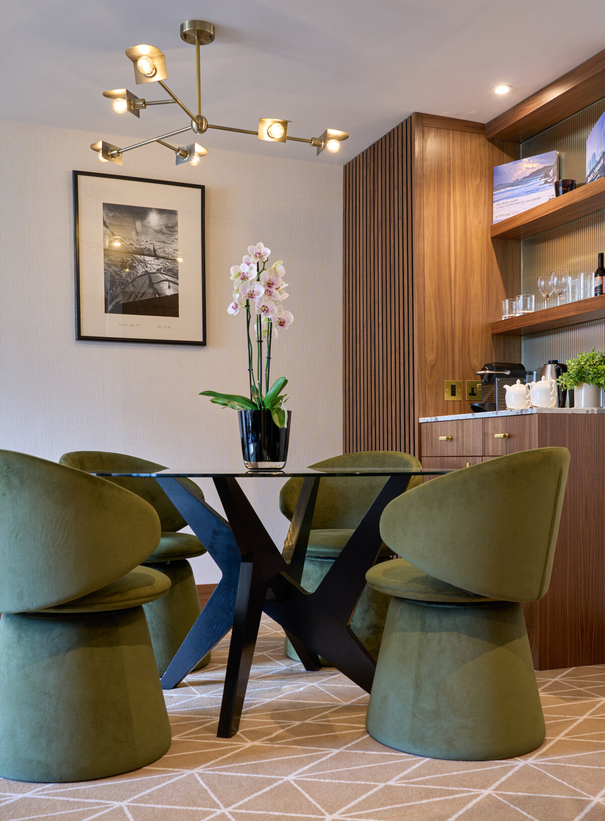 Waterstone - Fitzwilliam Hotel - Dublin - Luxury Boutique Hotel - 5th Floor Suite Table & Amenitiy Bar Full Res