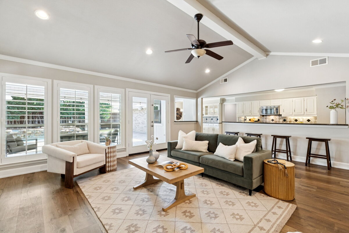 30-14420Overview_030