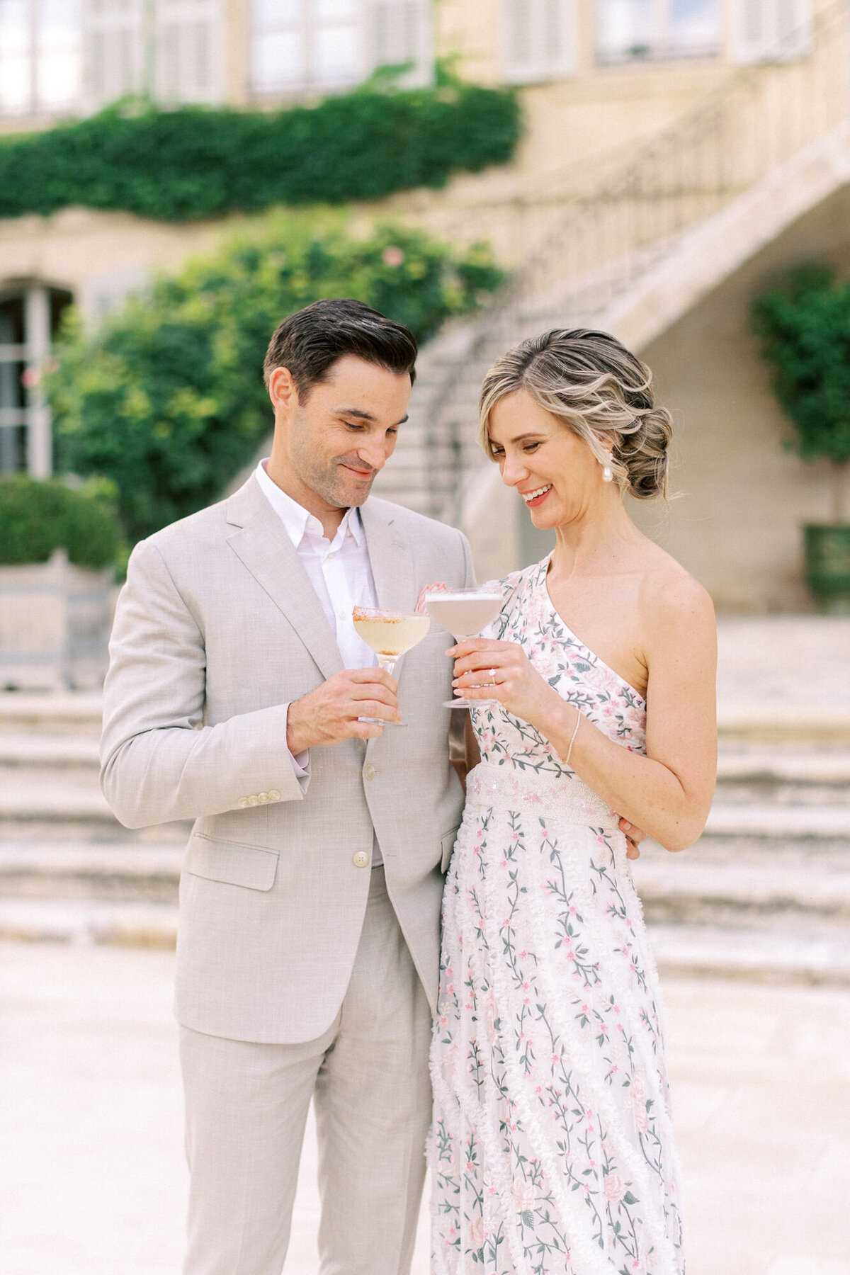 Maïlys Fortune Photography Husband Wife Wedding Weddings Photography France Switzerland Italy Timeless Dreamy Imagery Bilingual French English Destination Weddings Destination Wedding Provence French Riviera Paris Lake Como Tuscany146
