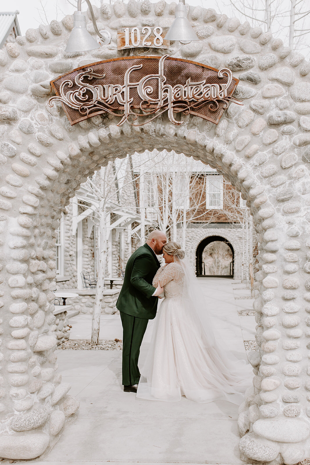 4. Surf-Hotel-Wedding-Bride-And-Groom-First-Look-44