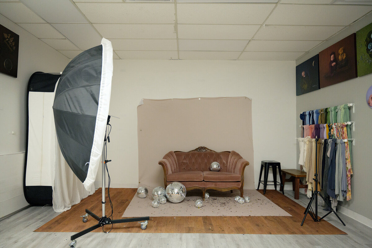 Studio-2