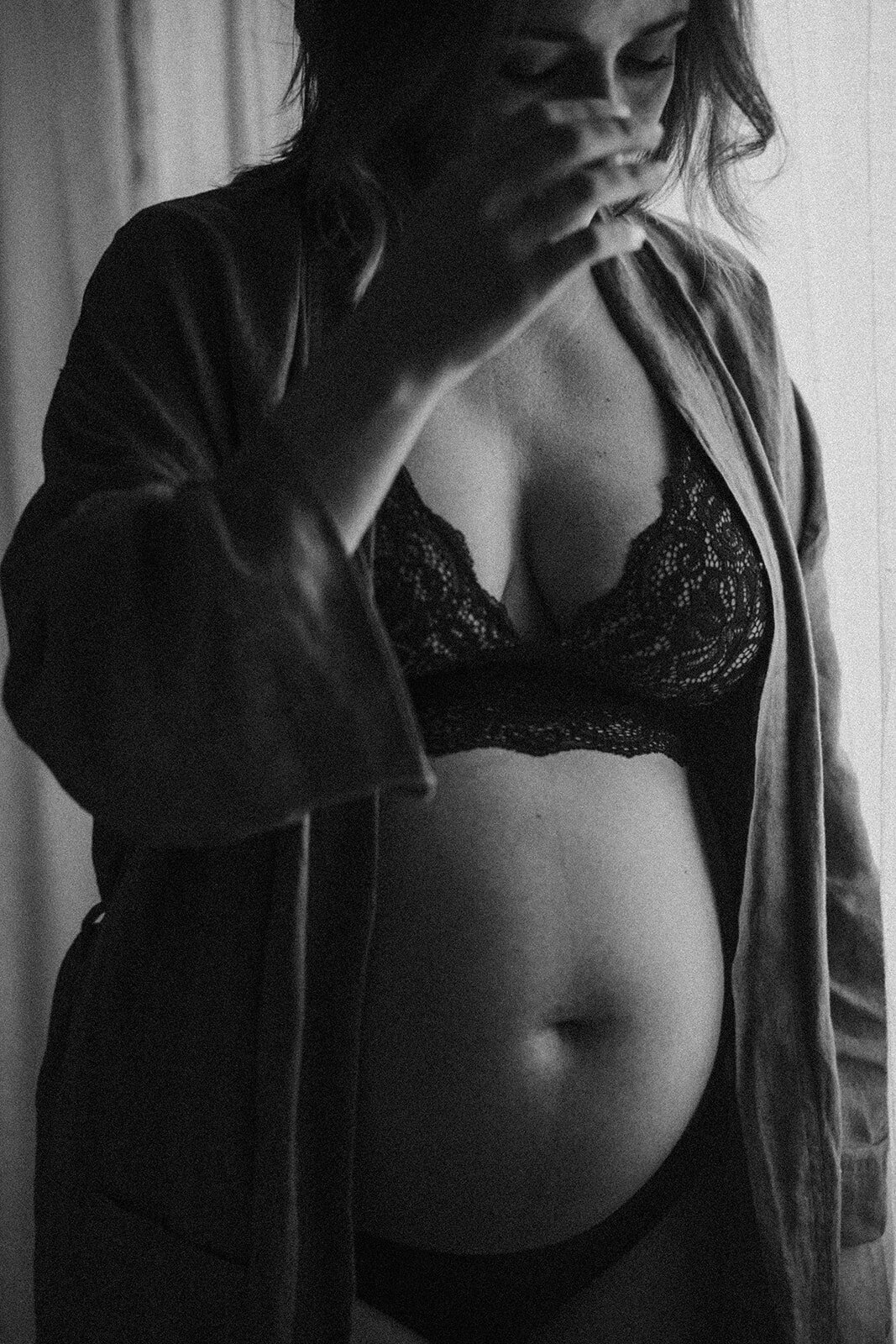 foto van zwangere buik