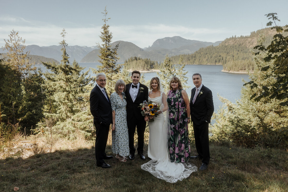 victoria-and-chester-west-coast-wilderness-lodge-intimate-wedding-chelsea-brown-photography-265