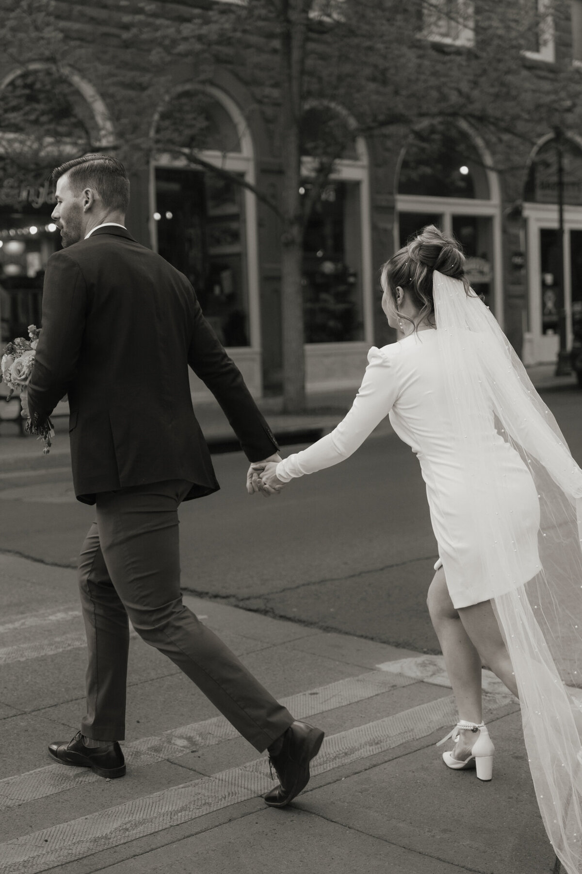 Sarah Folkers Photo Flagstaff Courthouse Elopement-44