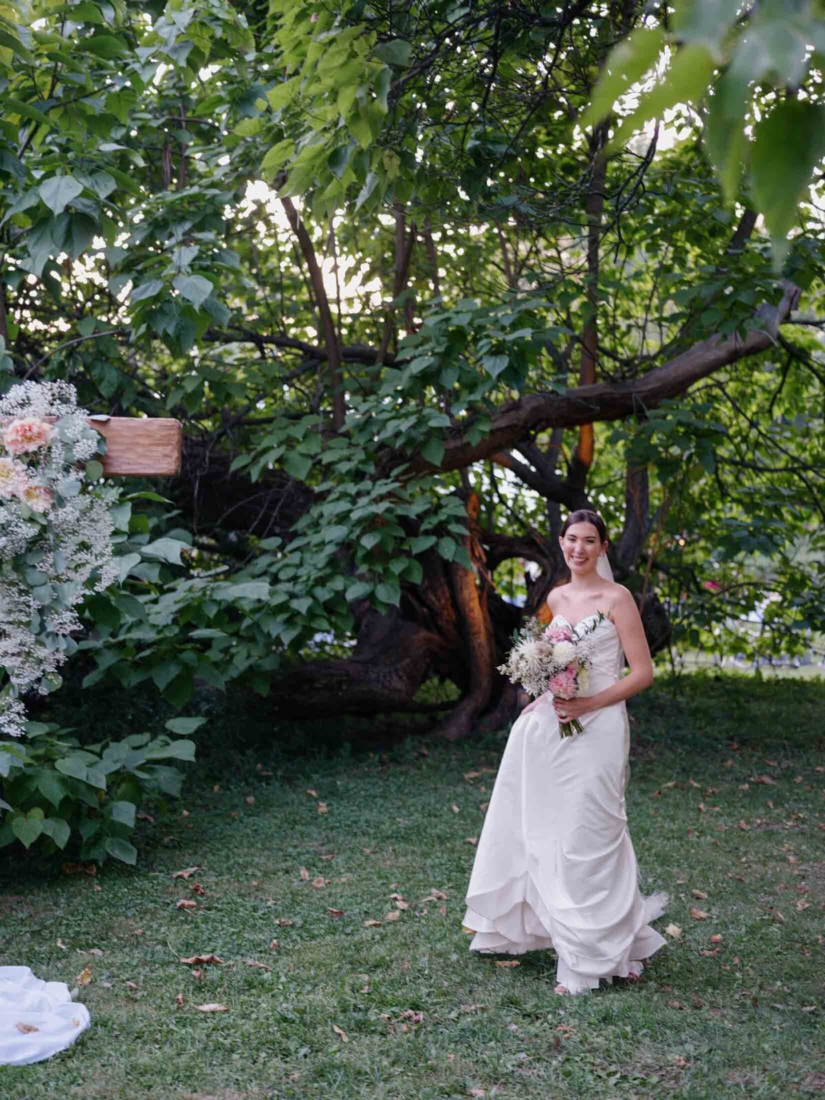 tented-backyard-wedding-bride-groom-portraits-14