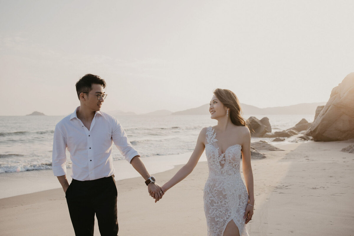 Beach-Cyrus-Hilary-Prewedding-24