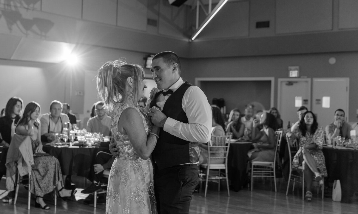 saint albert wedding couples photographer kinsmen club st. albert dani alyssa photo (21)