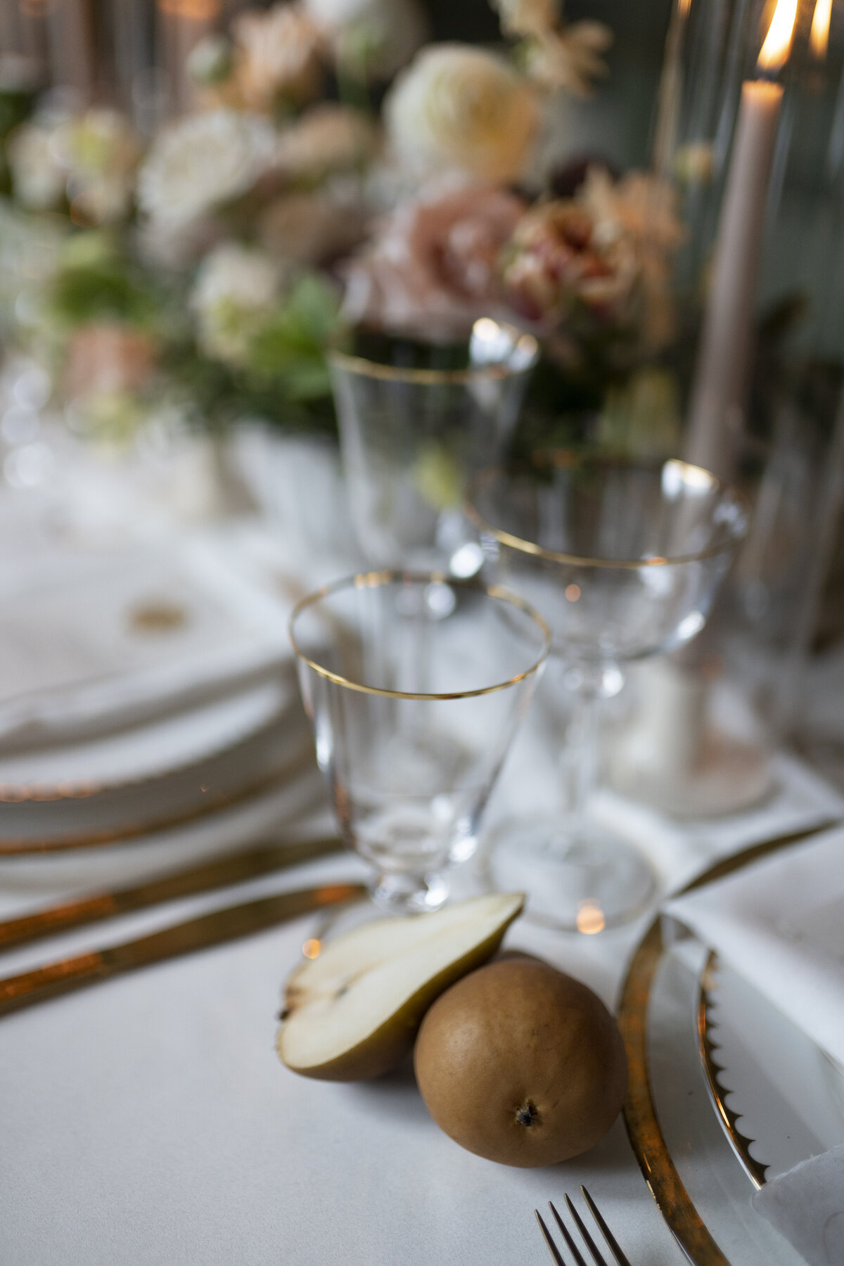 0710TheUniversityClubTorontoWeddingPhotographerLisaVigliottaPhotography