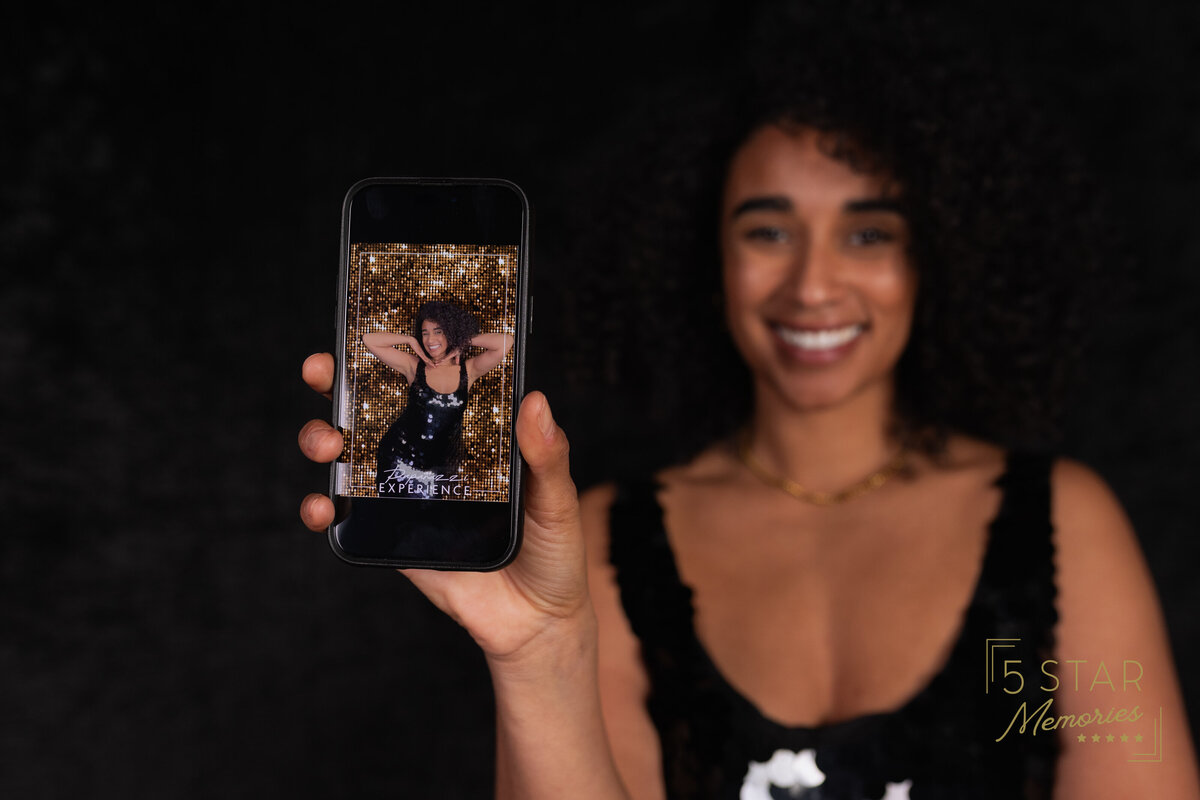 goldsequinphone