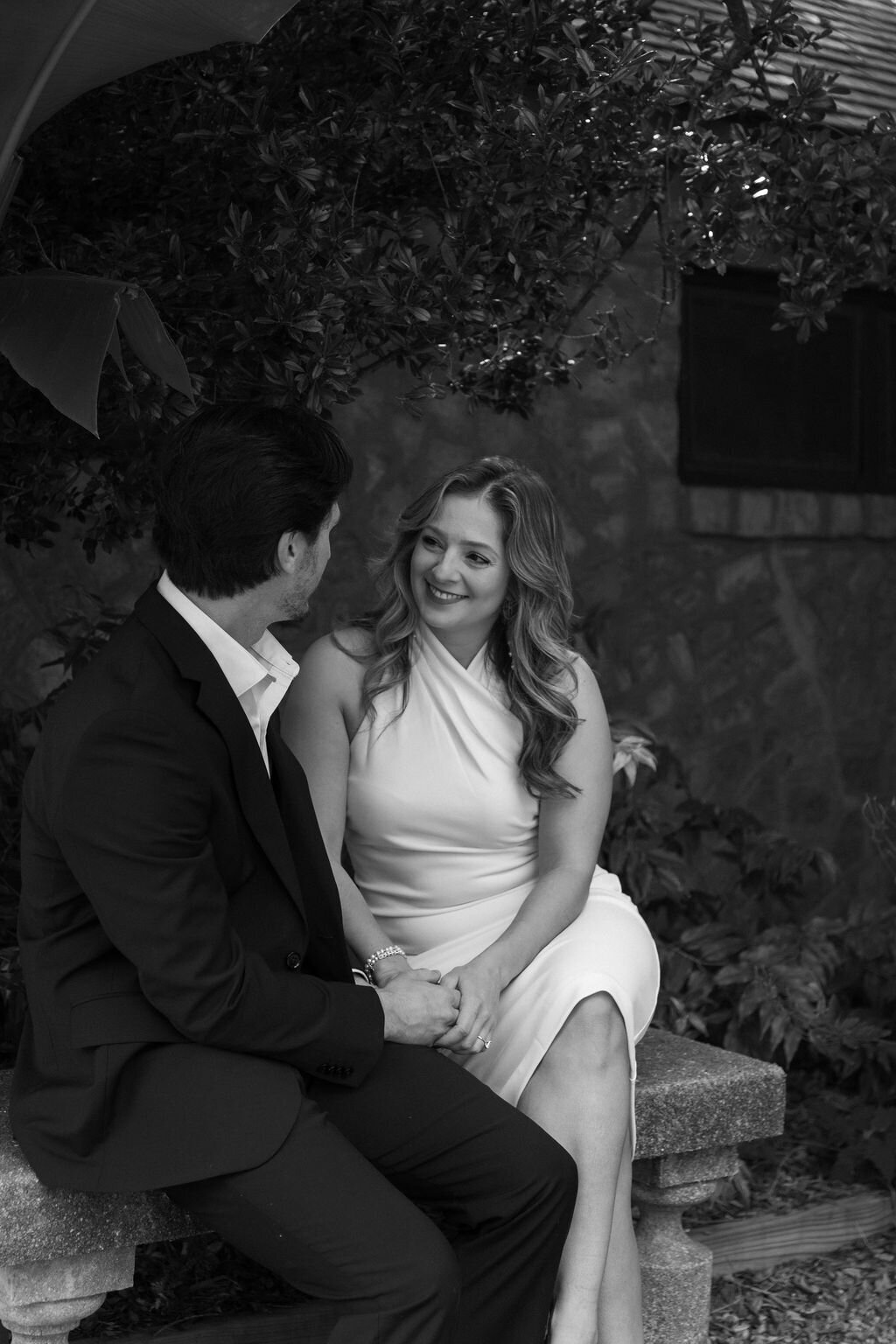 meredith-michel-photography-black-and-white-garden-engagement-richmond-va