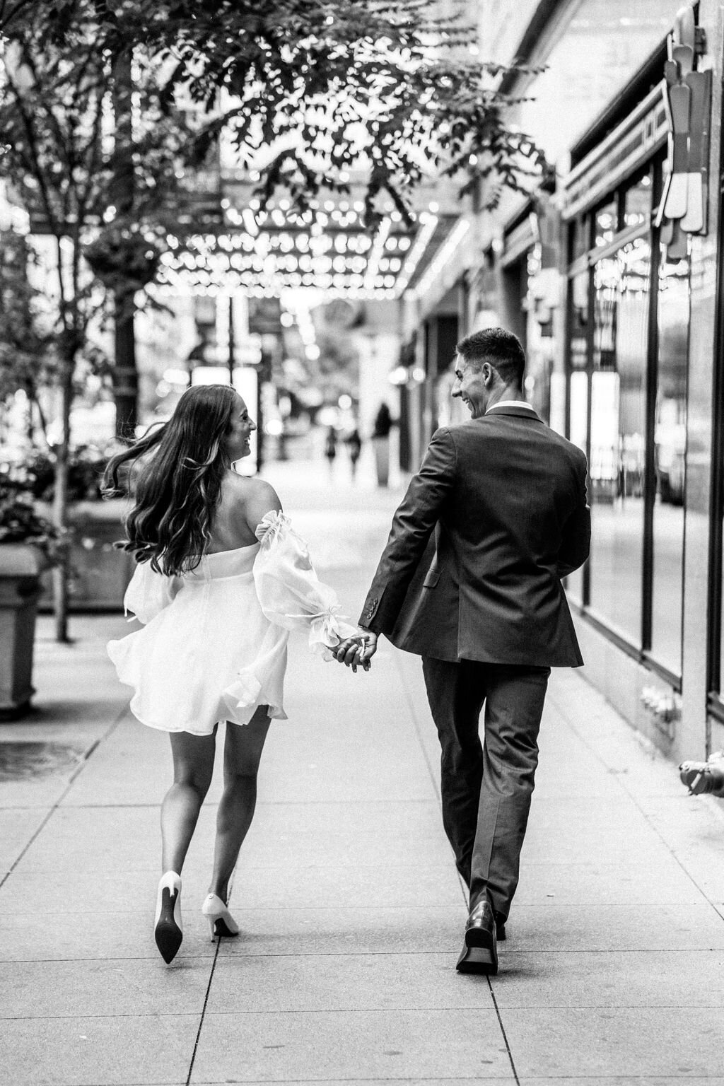 downtown-chicago-engagement-photos (3)