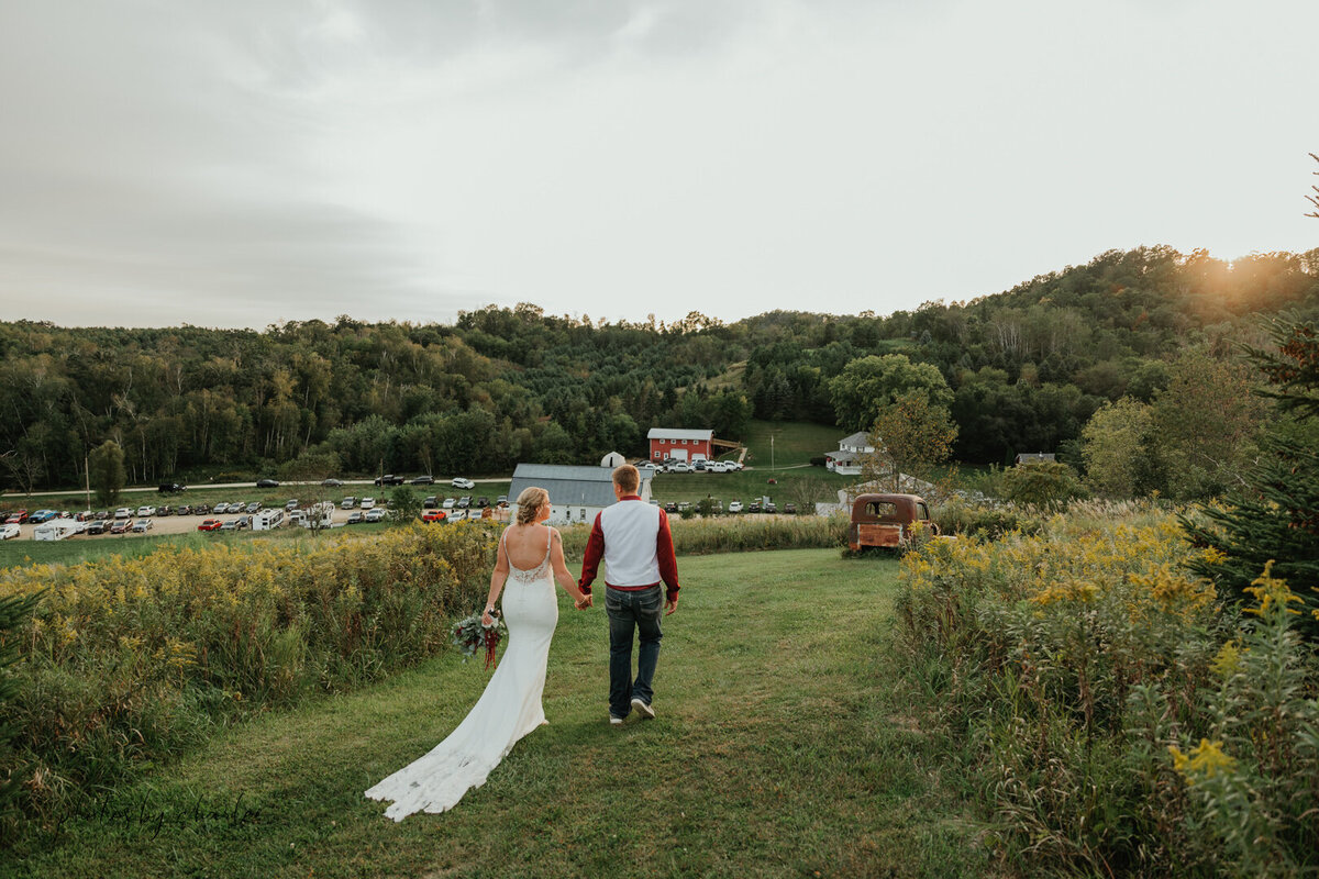 mondovi wedding photographer-135