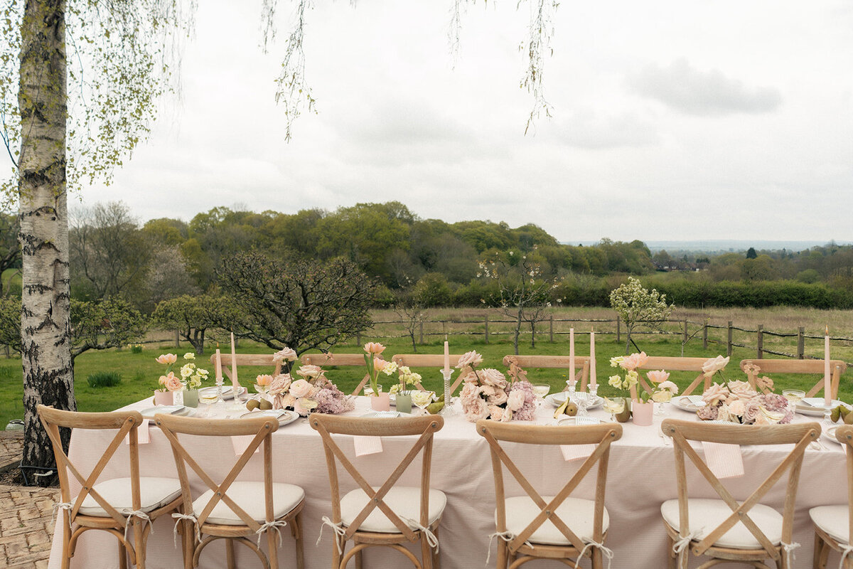 luxury wedding florist sussex (2)