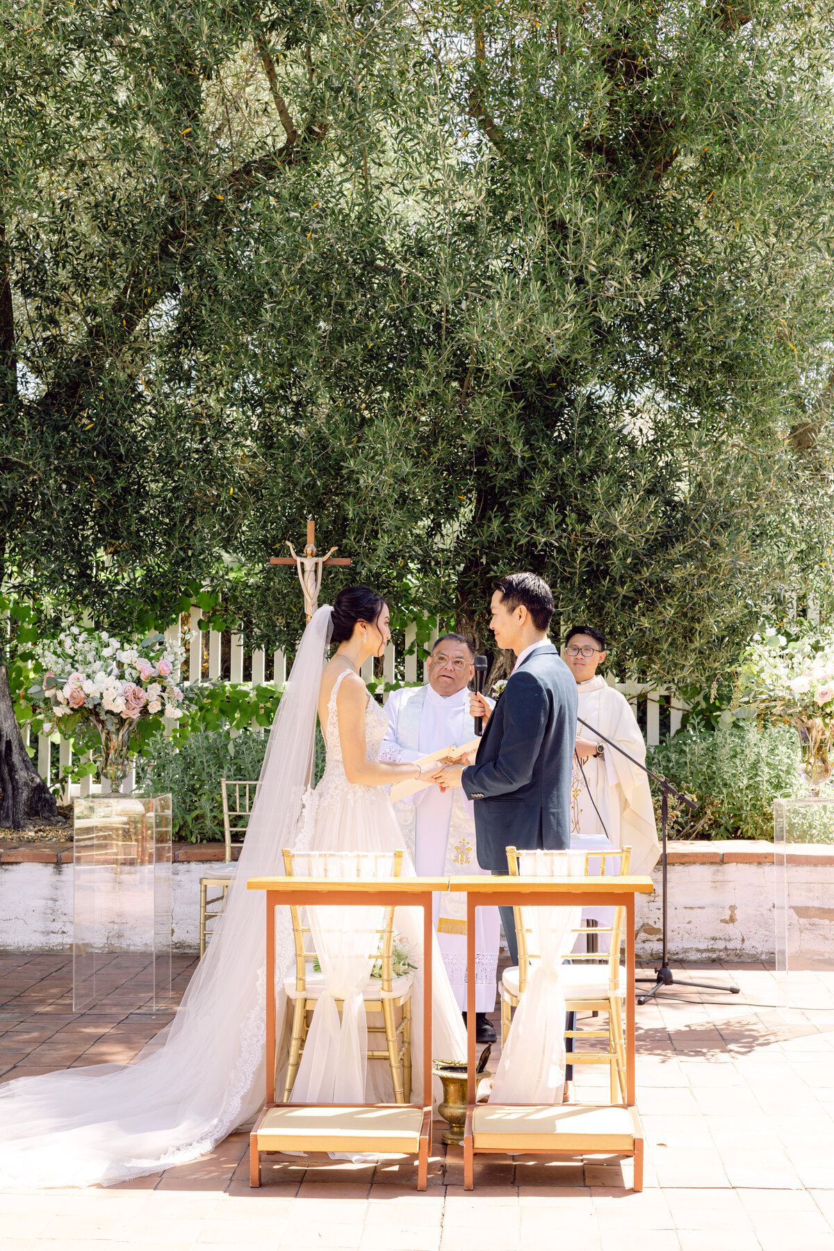 Mission_San_Jose_SF_Catholic_Church_Wedding_023