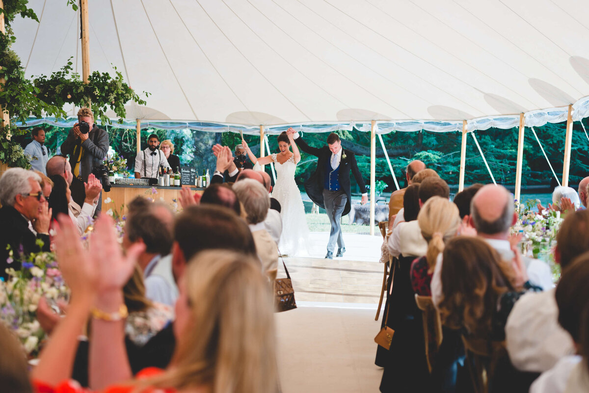 29 marquee-wedding-oxford