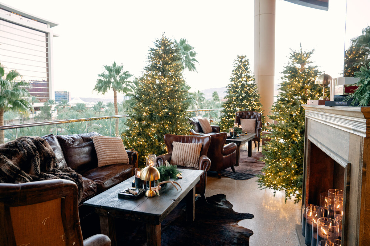 241209-Raiders-Holiday-Party-Ashley-Creative-Allen-Tsai-0014