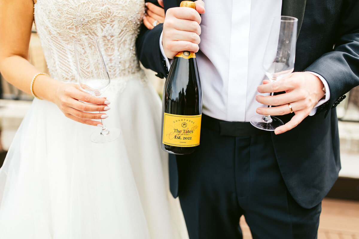 NicodemCreative-Meredith+Dylan-CafeBrauerChicago-354