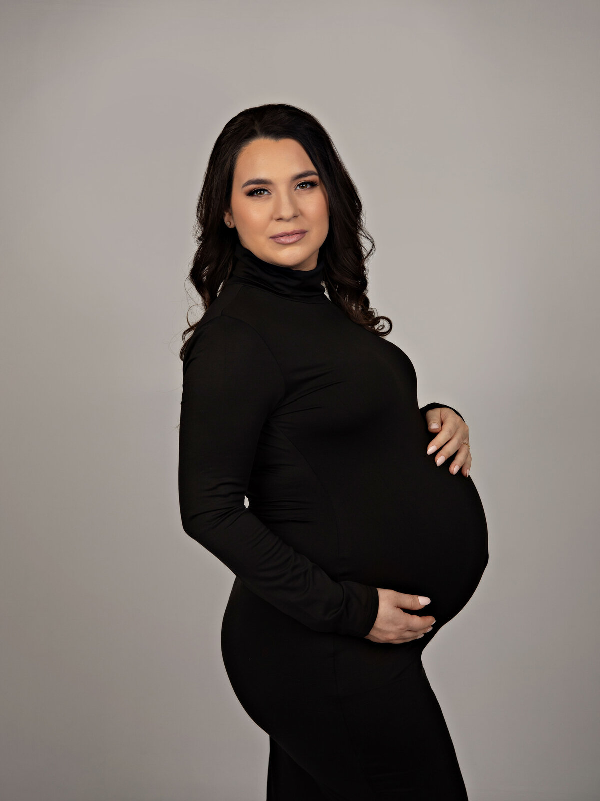 maternity photography session photo shoot modern best san antonio texas photograhers client closet 