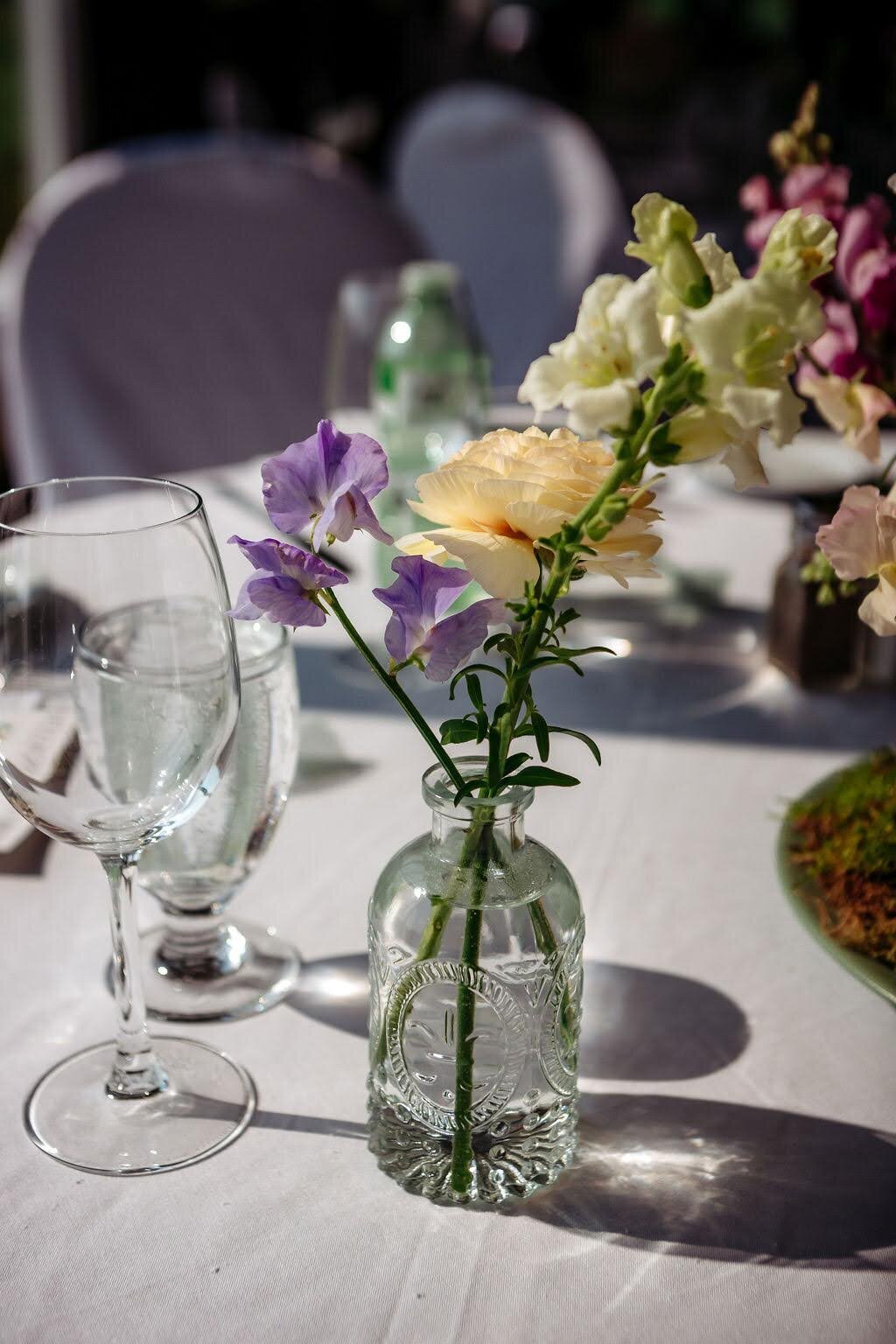 A&R Wedding Flowers by Mapleton Acres23