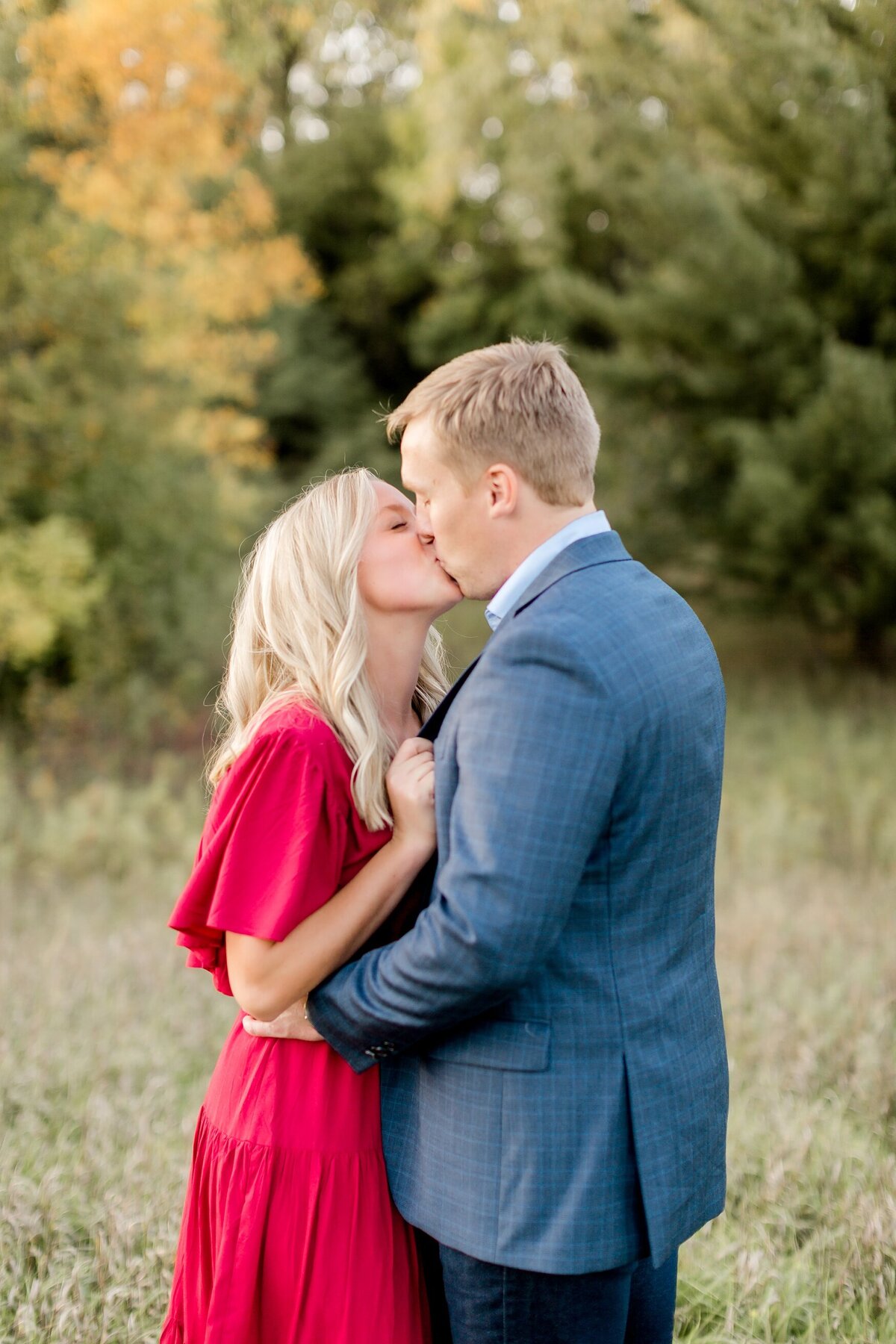 twin-cities-mn-engagement-photographer-alexandra-robyn_0009