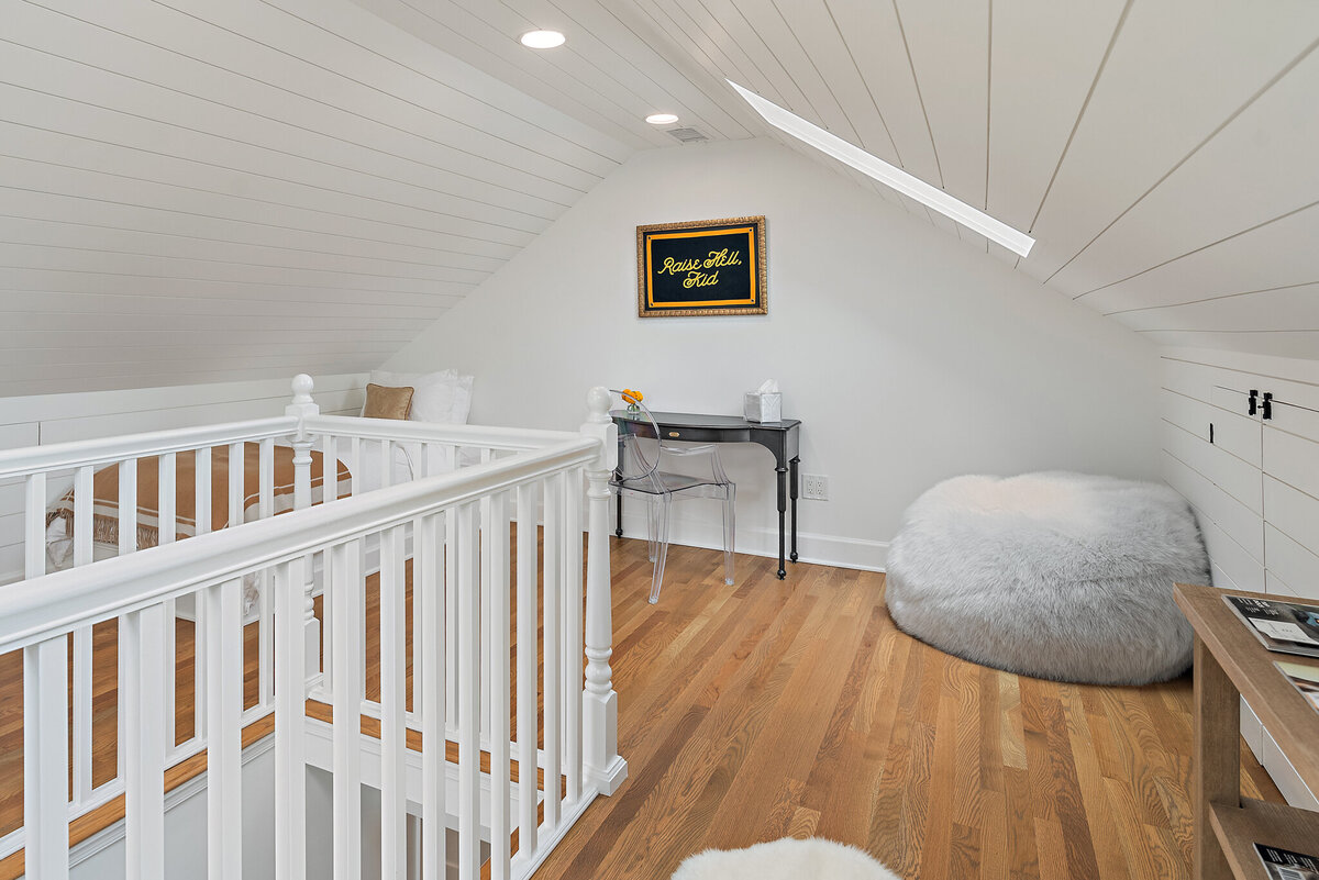 54-dreamslanding1301-GB-E-MLS-4805