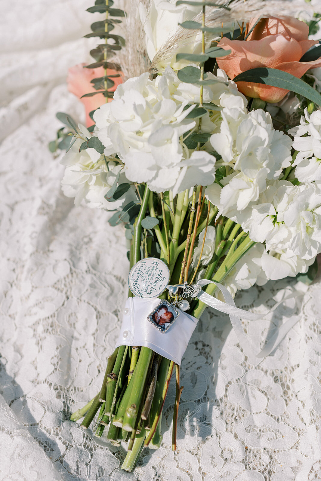 miranda-rose-photo-florida-elopement-pass-a-grille-beach-chantilly-chic-celebrations-8