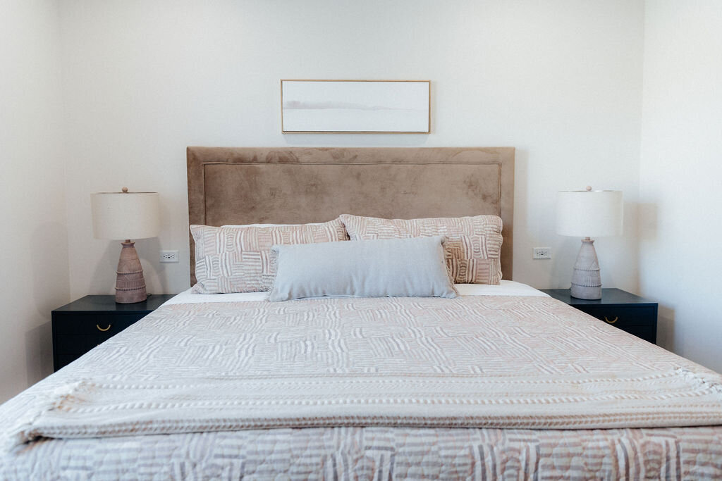 Beezah_FrankiesPlace_ALL-186