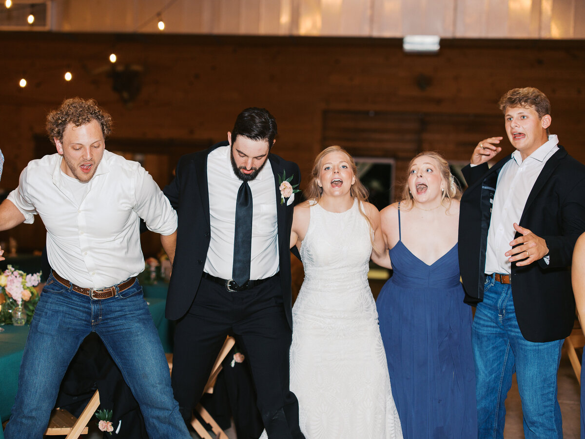 katie-dickey-photo-duewall-wedding-880