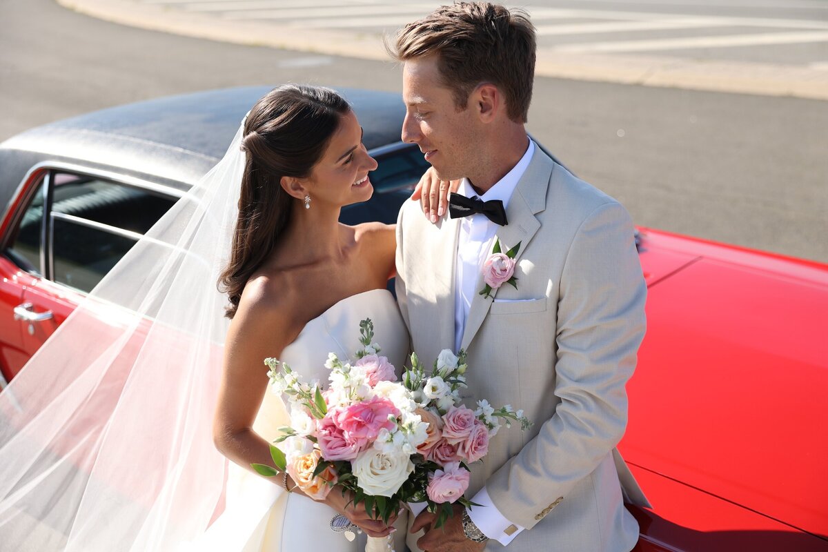 bride-and-groom-wedding-pictures