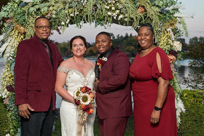 Detroit Wedding Photographer Victoria Wedding Chapel-190