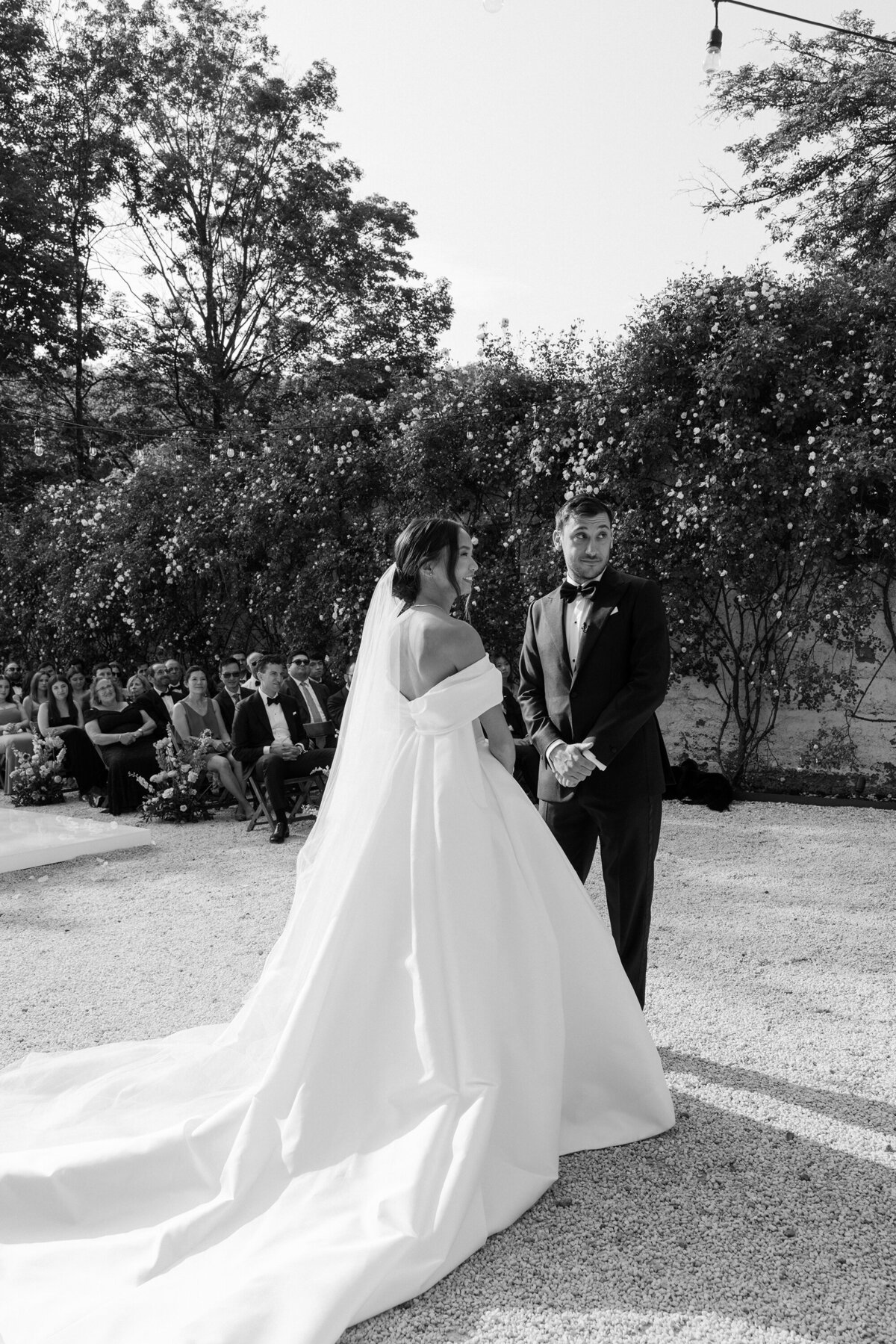 KateEdwardsWeddings_Lisa&Jacob_ValleyRockInn-123