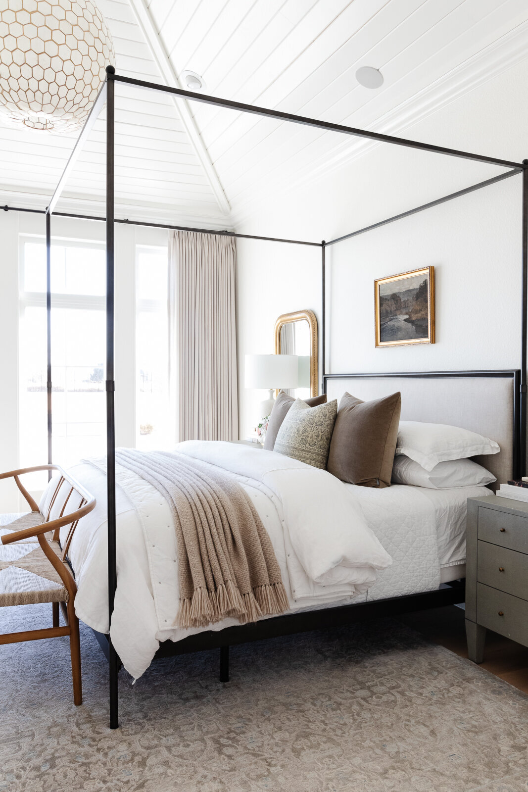 Master Bedroom Vertical 3
