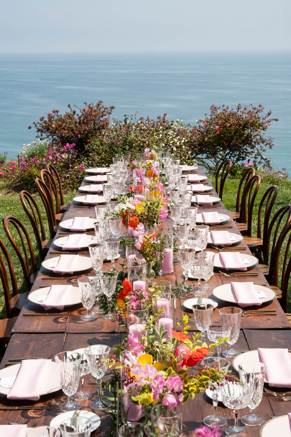 Long talbe overlooking the ocean at Seaview In Malibu