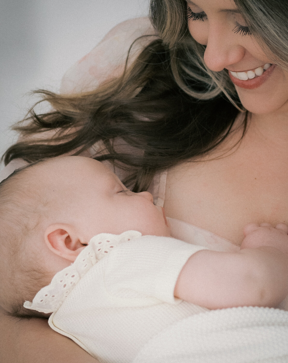 Motherhood Images Stephanie with Goldie upclose