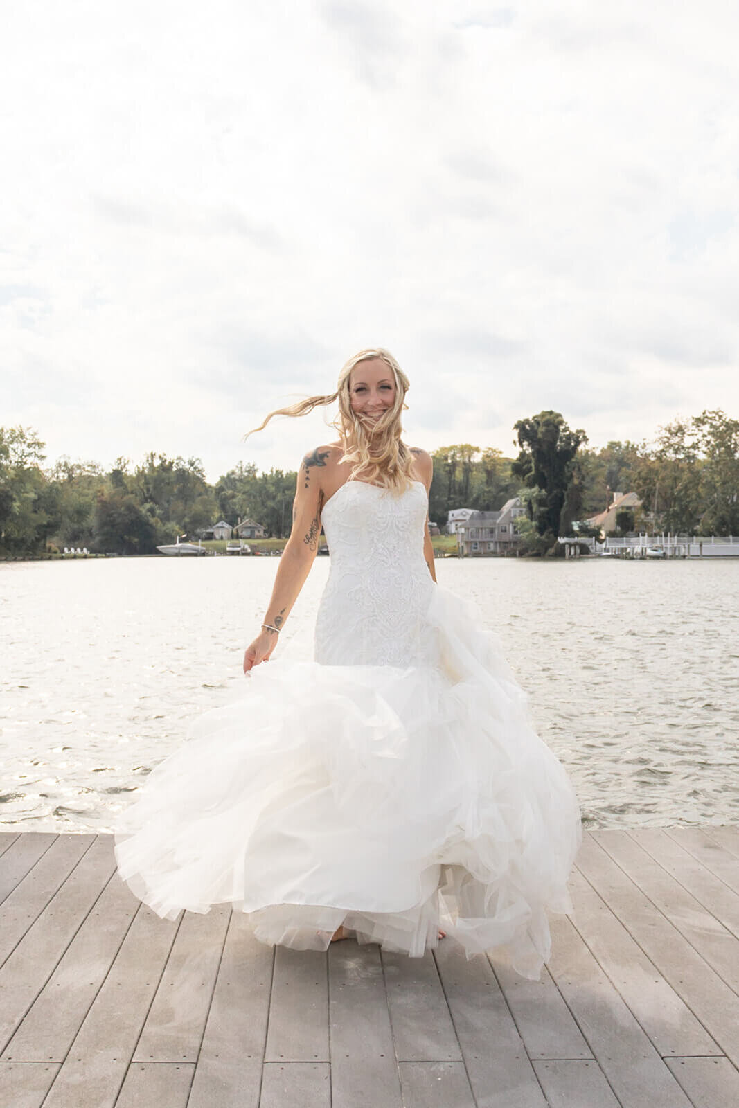 bridal portraits by water