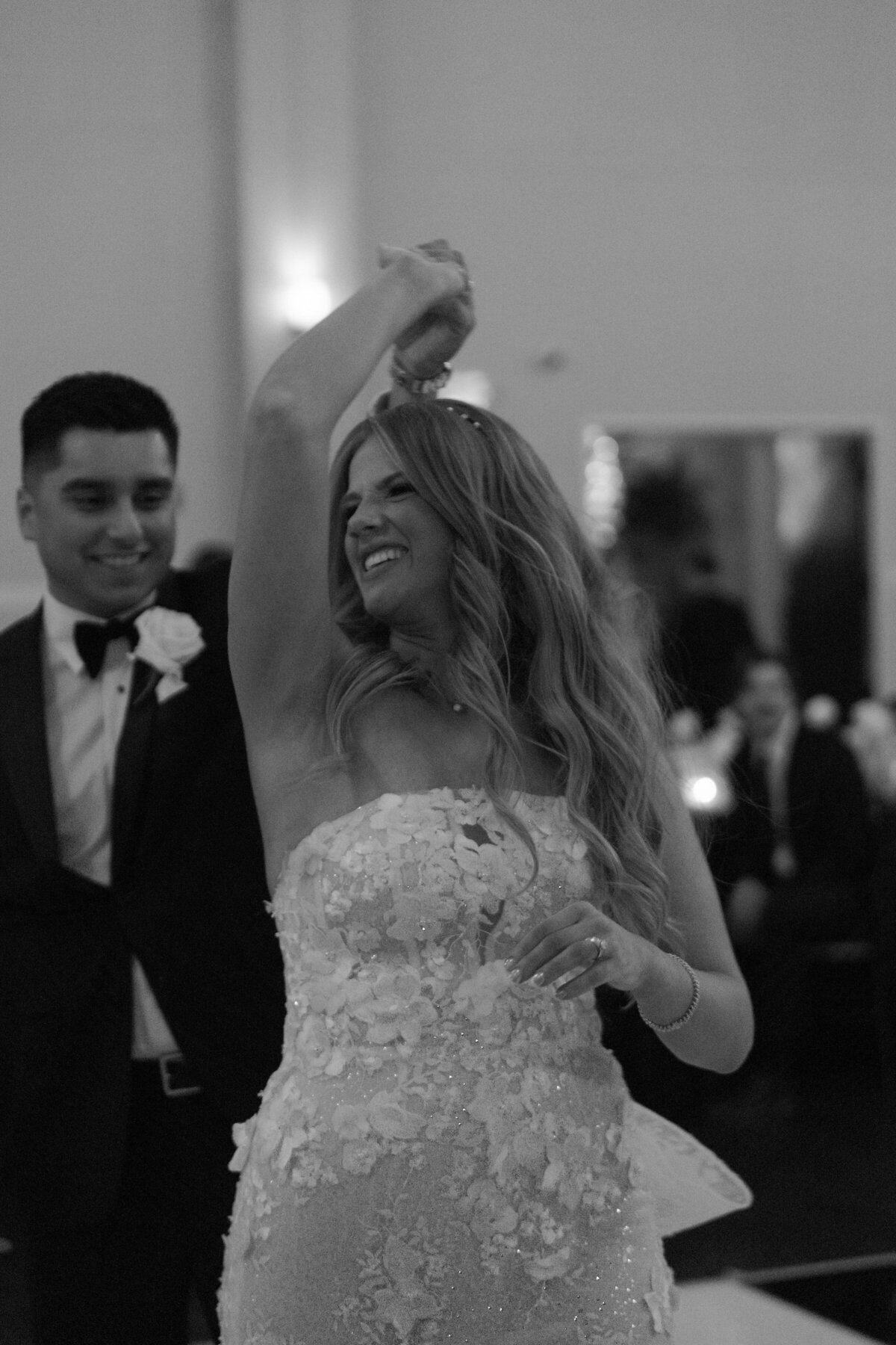Meghan+ErnestoWed-1143