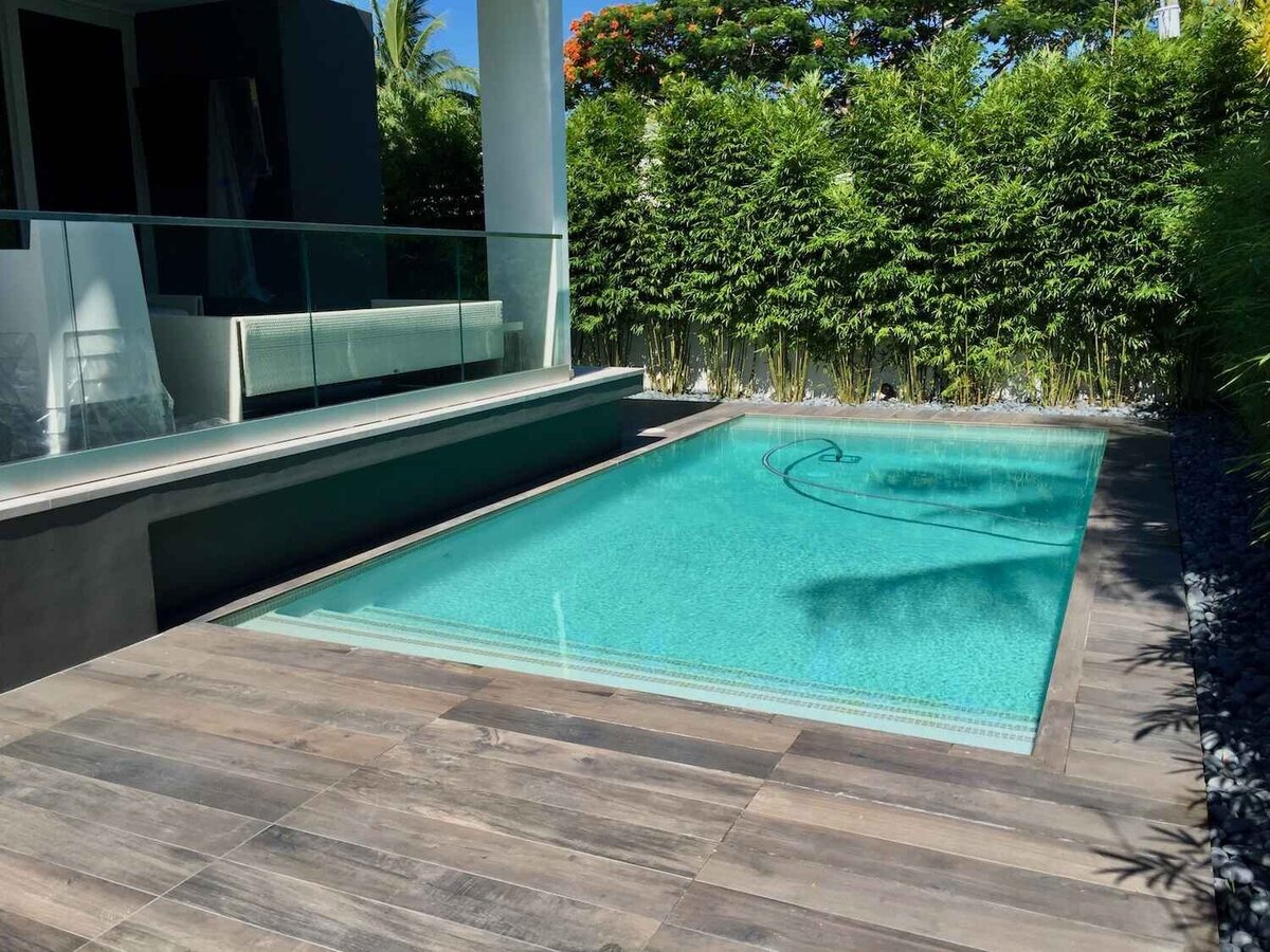 Rectangle swimming pool