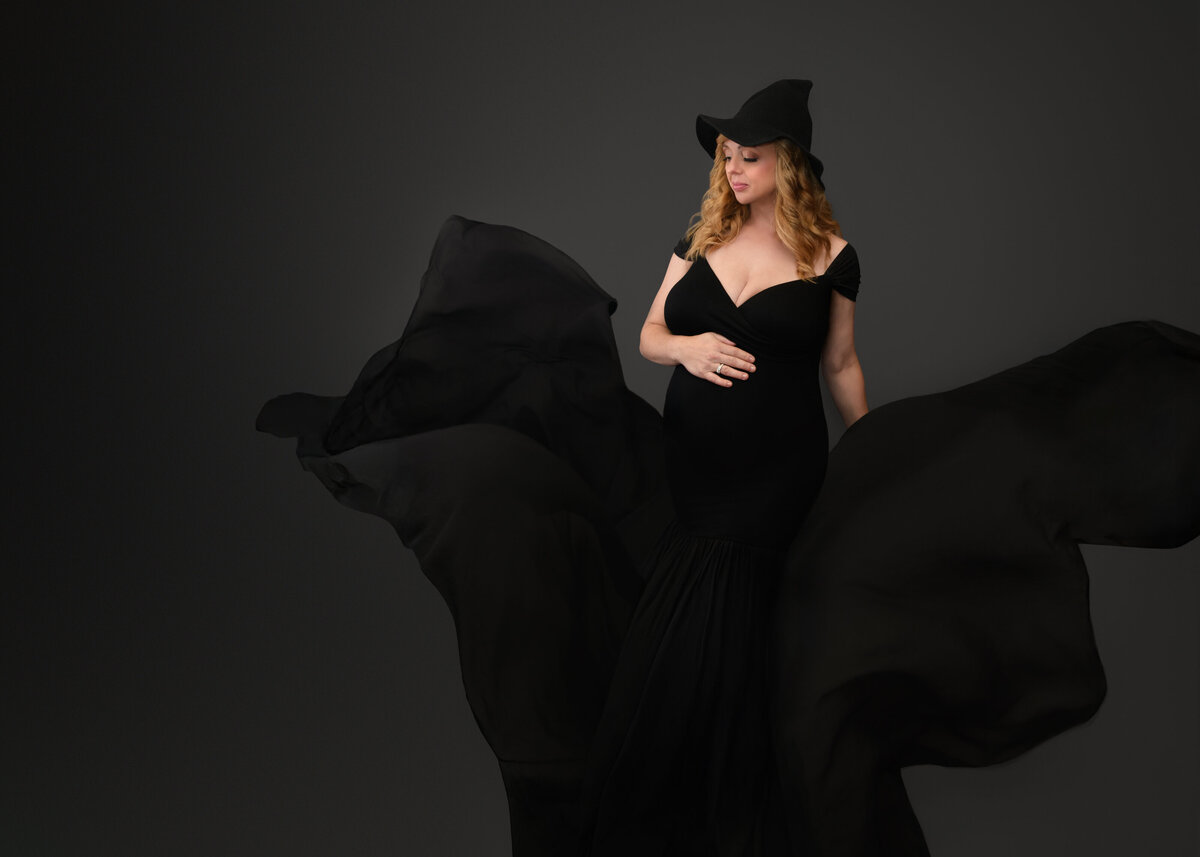 Sarah-Maternity-Portraits-Wallingford-CT-3