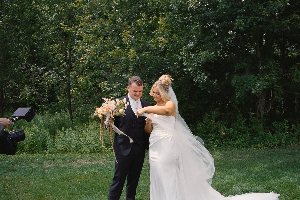 Venue-Bella-Giornata-Wedding-on-film-37