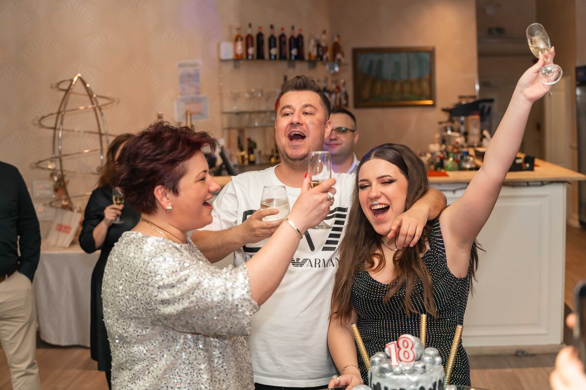 Ședință foto petrecere majorat