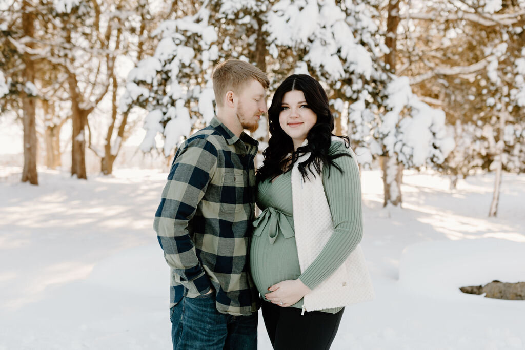 christina_ney_photography_wedding_engagement_lifestyle_photographer_dubuque_iowa_wedding_planning_assistance_adventurous_bold_laidback Family Photography95