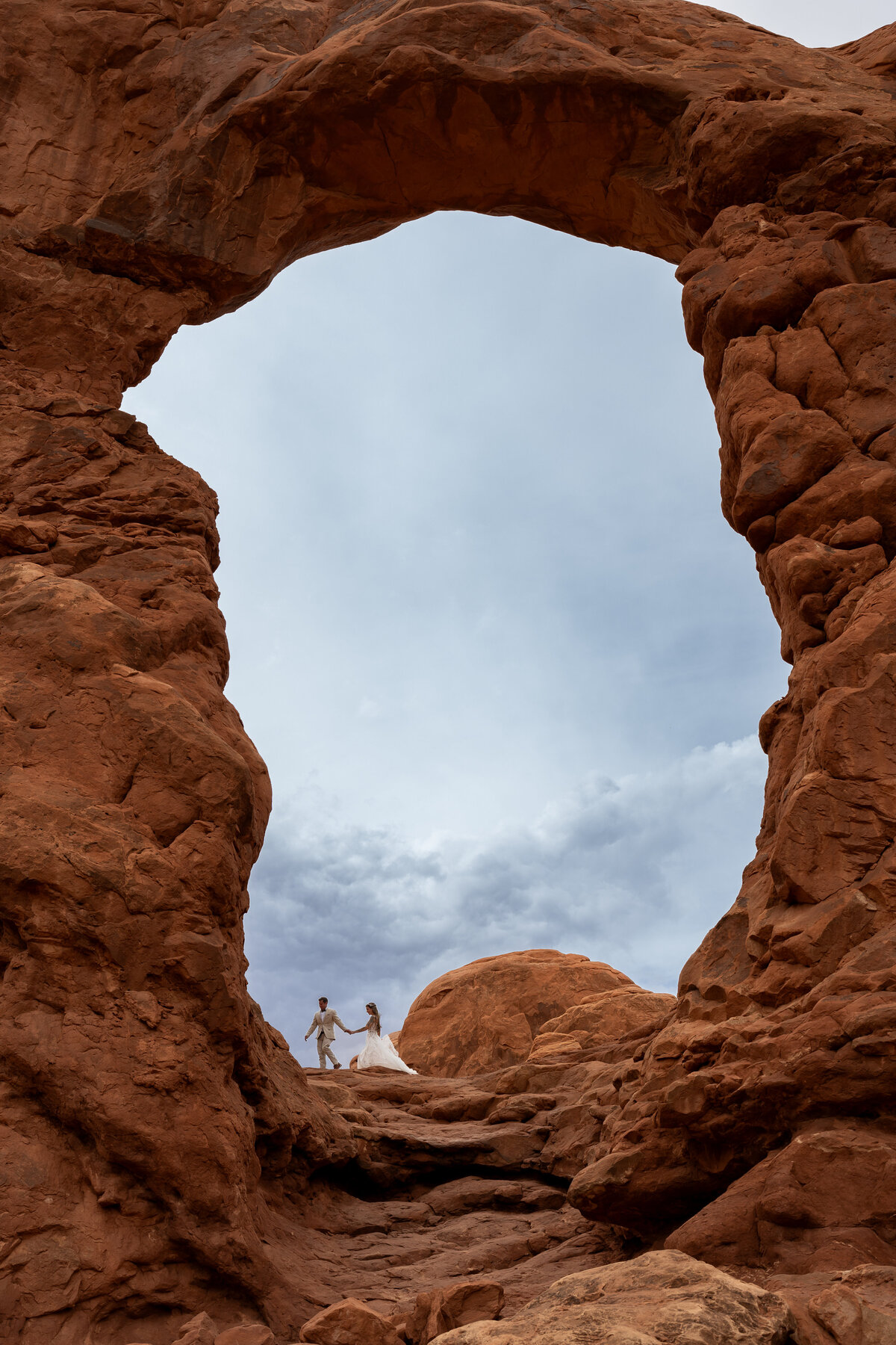 moab-utah-horseback-riding-elopement-02