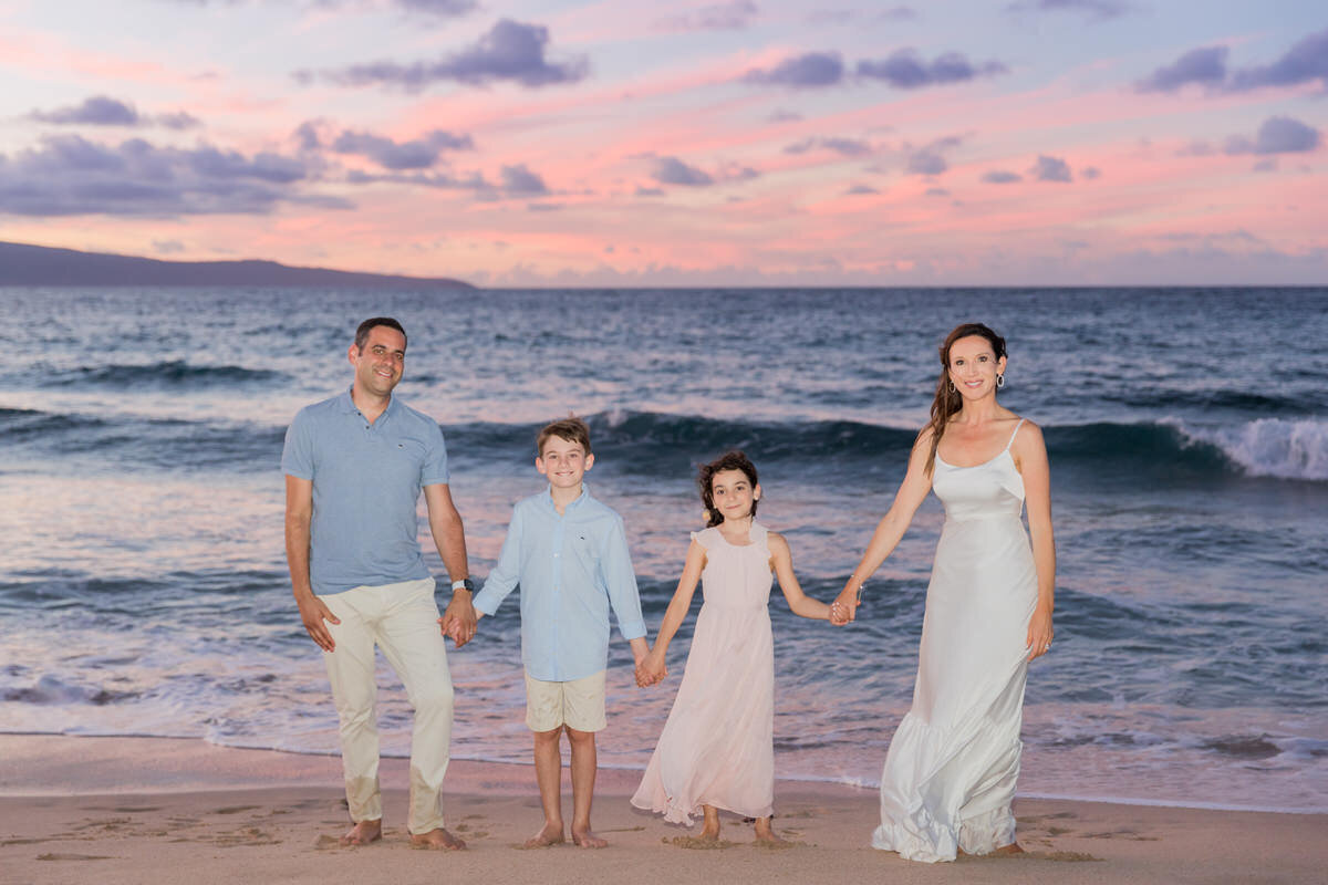 Maui family photos at sunset