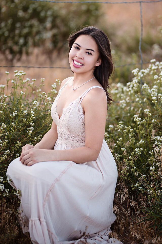 Las Vegas Senior Photographer | Heleyna Holmes Photography