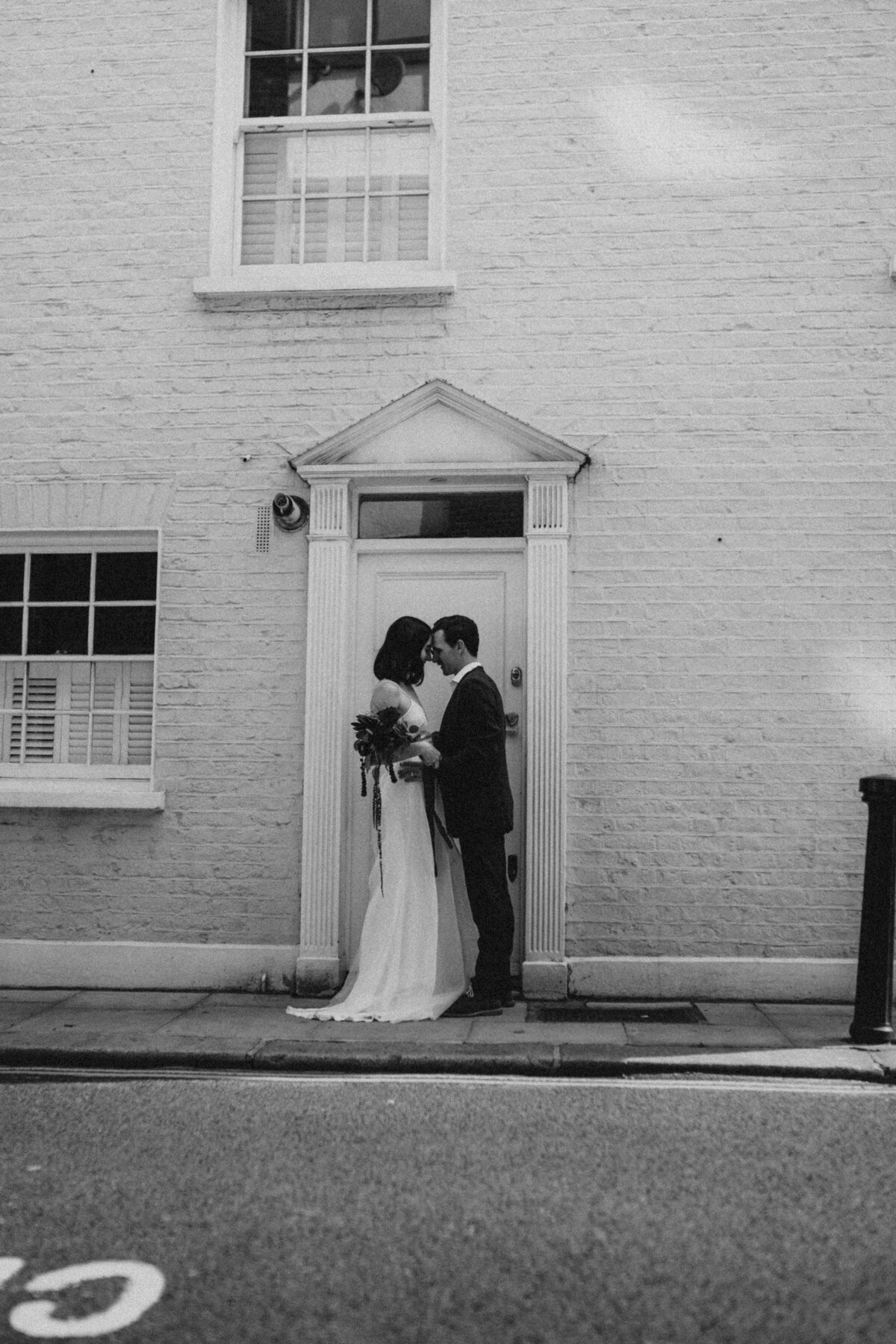 Hannah+Luke london elopement_DominiqueMacPhoto7