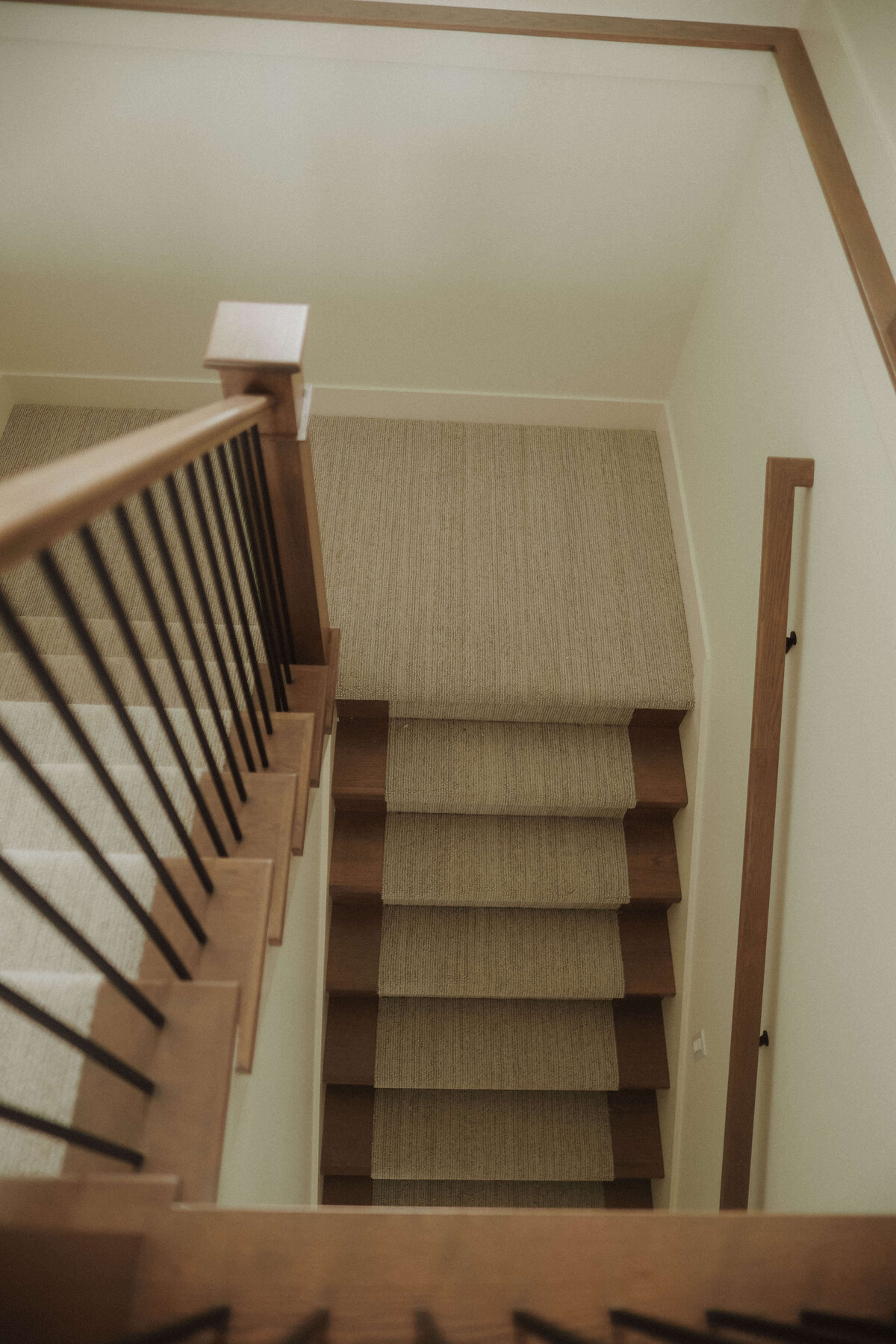 3029-Stairs-Grimes-Central-Iowa-Custom-Home-JRL-Builders-3F1A4581