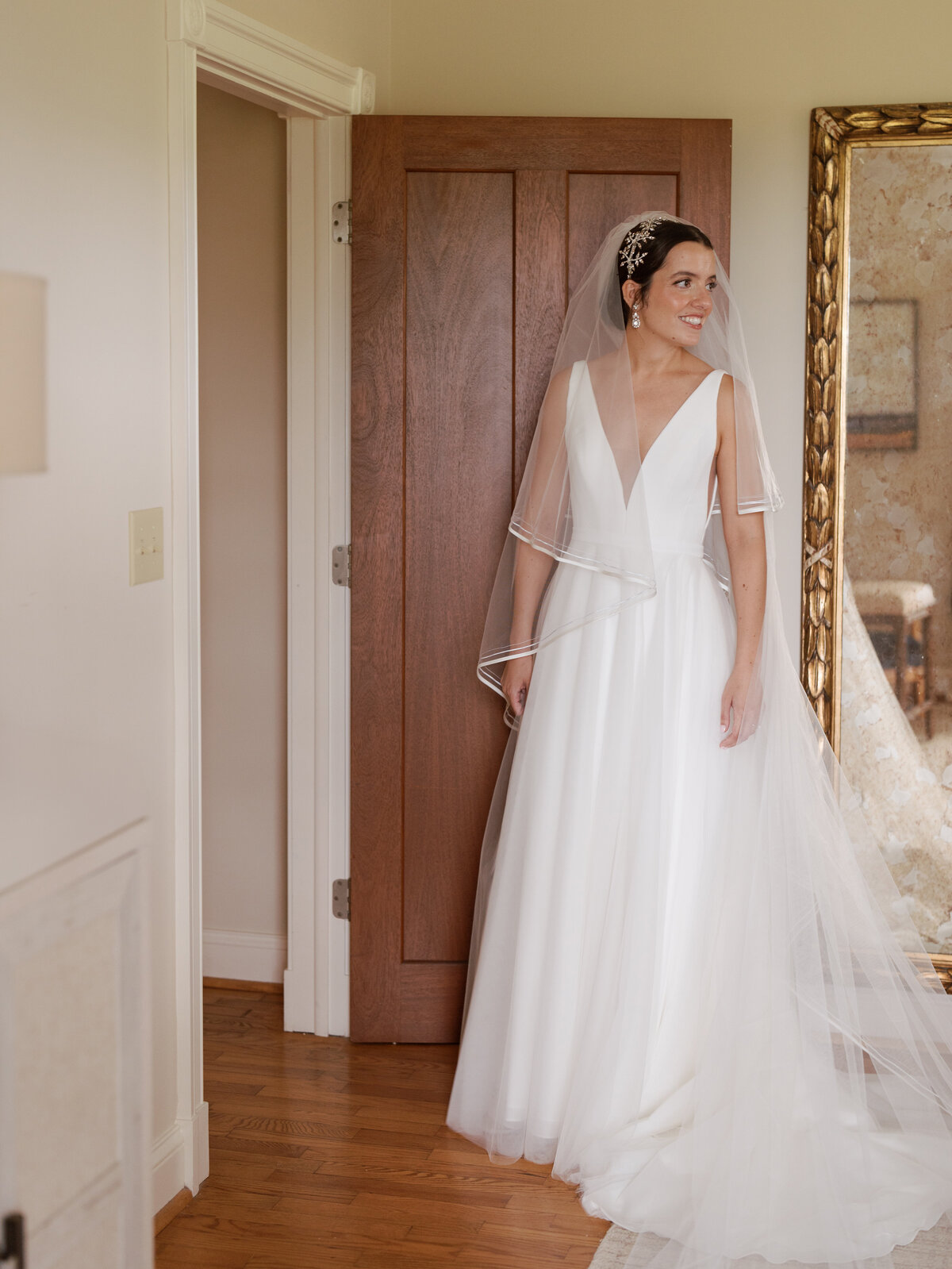 Early-Mountain-Vineyard-Wedding-by-Kiyah-C-Photography-Emma-Rye-156