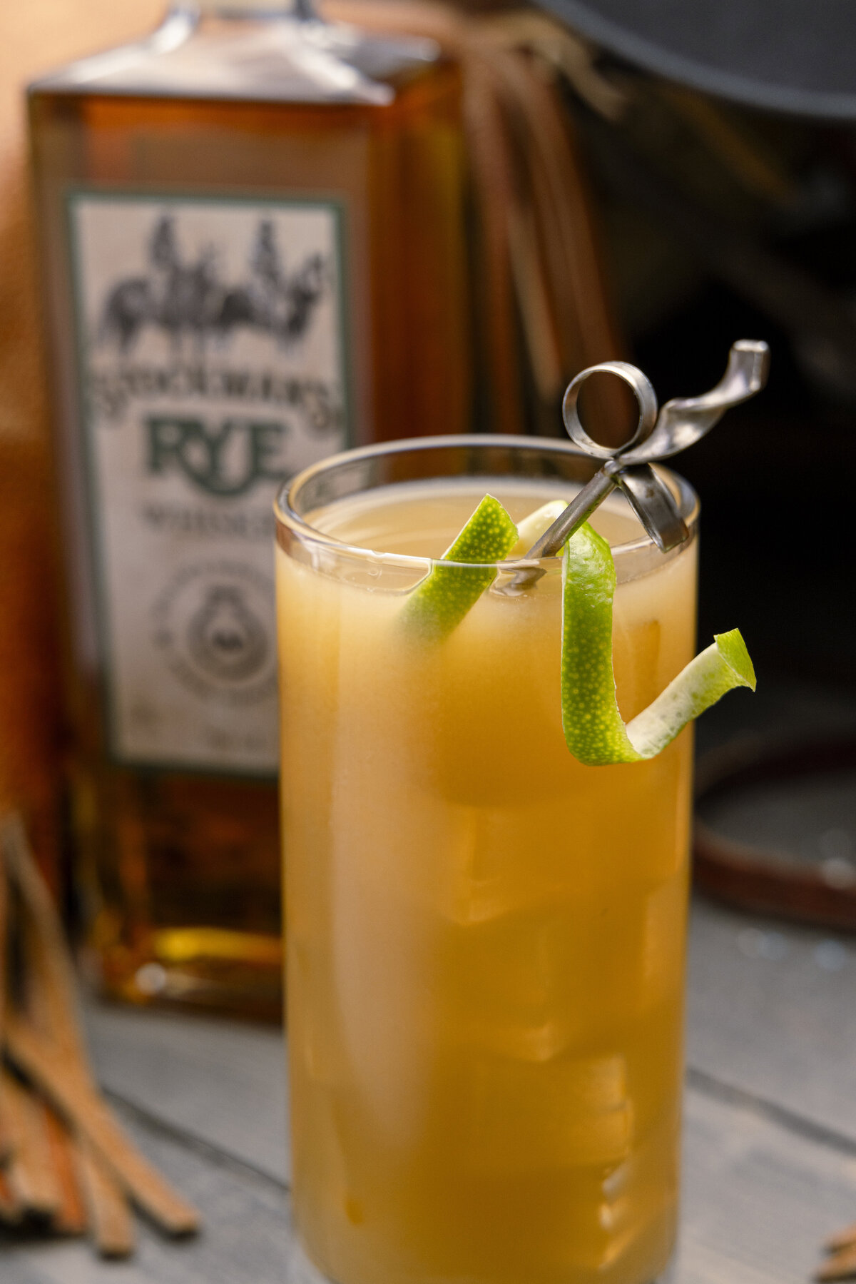 Shanna-Mae-Photography-Montana-Photographer-Business-Brand-Product-Food-Beverage-Distillery-Cocktails-Drinks-WilliesHuckleberry-Rye-Whiskey-Bourbon-Vodka-Moonshine-180